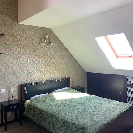 アパート Silver Mazury ギジツコ